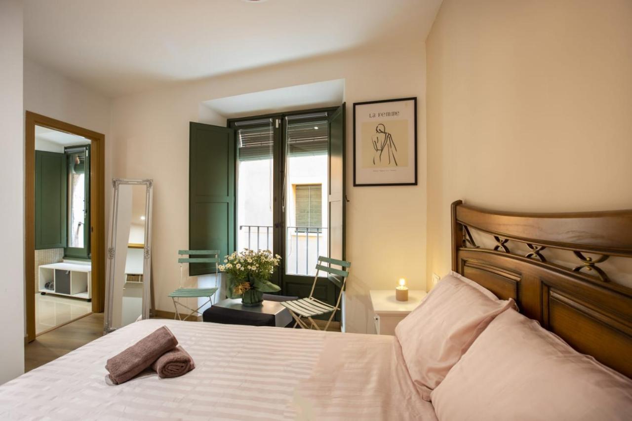 Apartament Al Cor Del Barri Vell De Gerona Exterior foto
